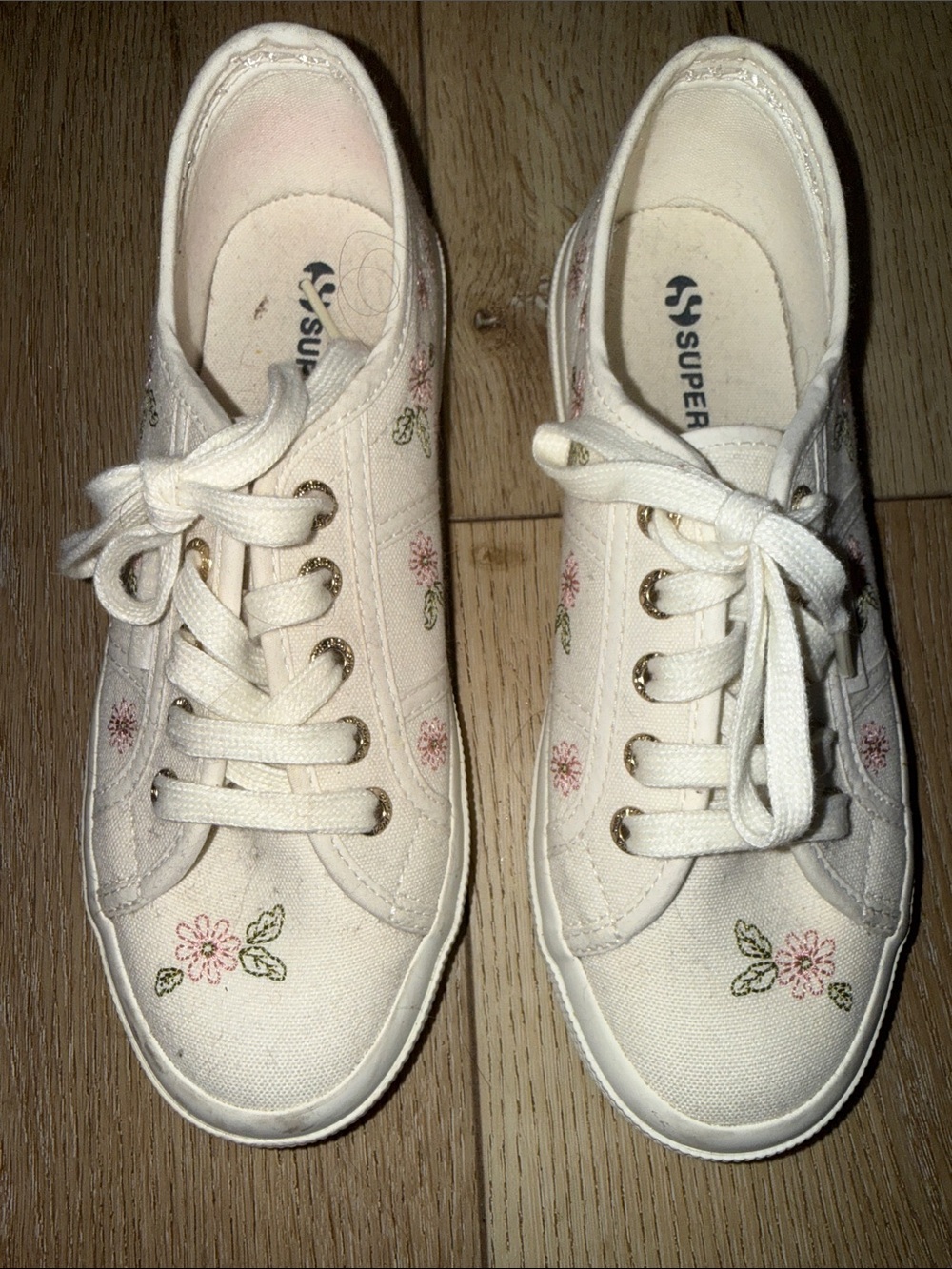 Superga Sneakers